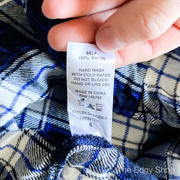 Bella Edge | Bree Blue Black Plaid Checkered Top - Picture 11 of 11